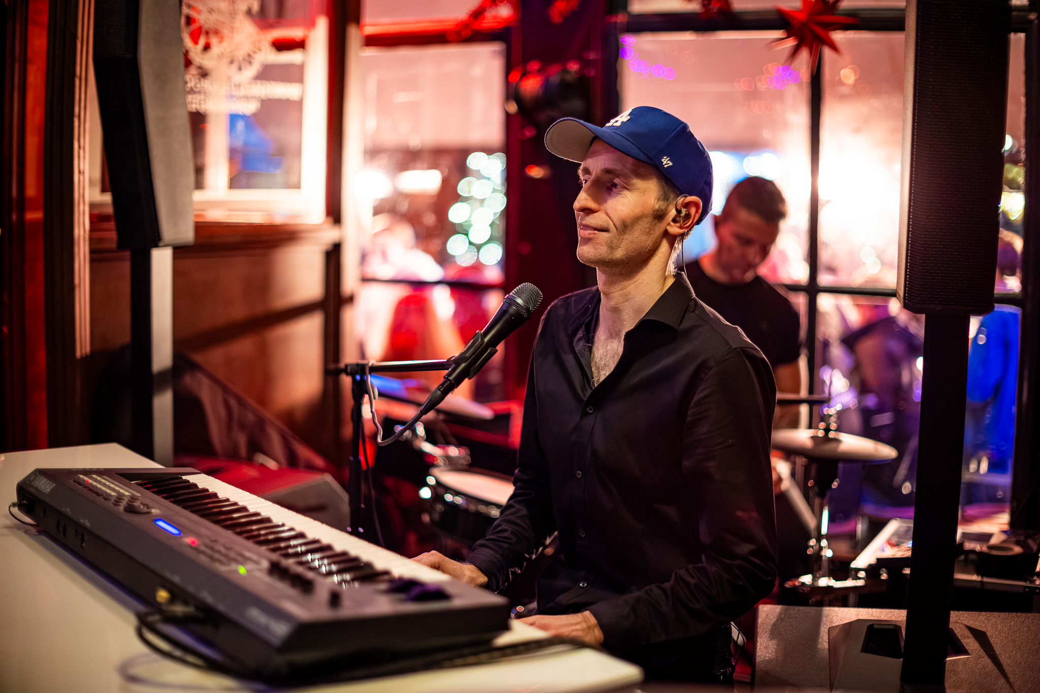 2025.12.19 - De drie gezusters - Pianoshow - WEBSIZE - Daniel Oord-2.jpg